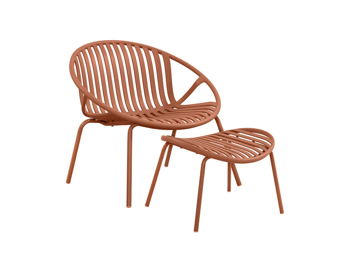 Ample Outdoor Plastic Relaxing Chair