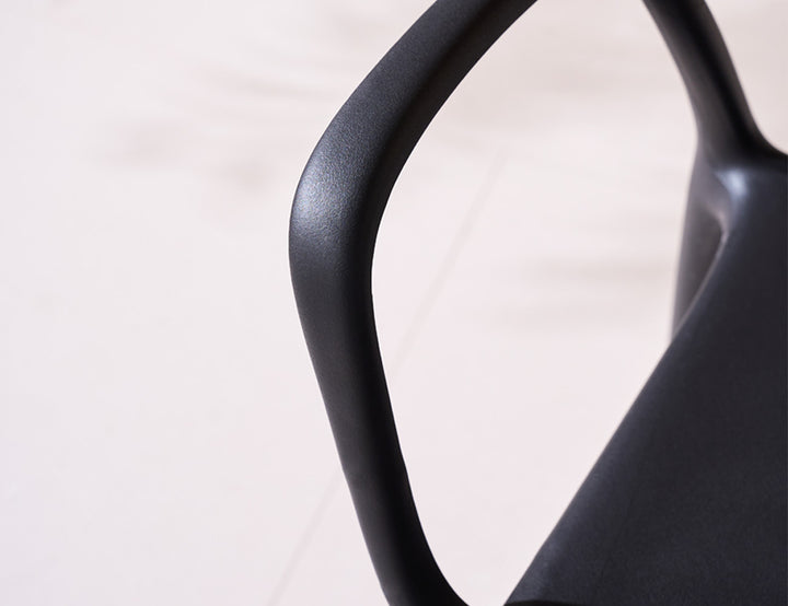 Aiden Outdoor Plastic Dining Armchair