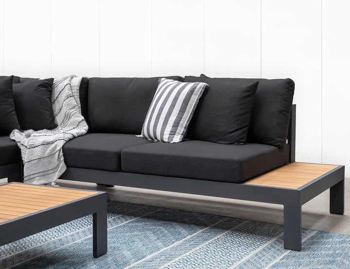 Osprey 2.0 Outdoor Sofa Set