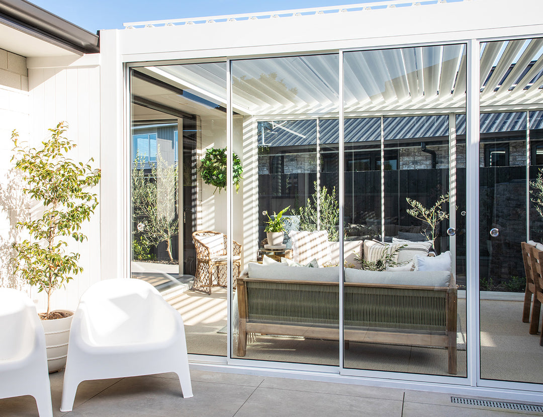 Frame Glass Sliding Door for Tasman Freestanding Pergola Size: 3m Colour: Black