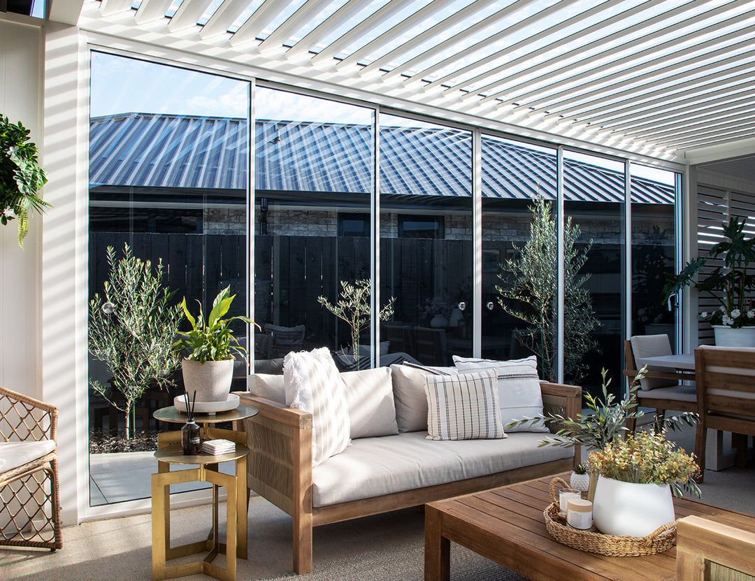 Frame Glass Sliding Door for Caribbean Wall Mounted Pergola Size: 2.5m Colour: Black