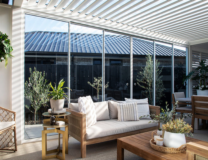 Frame Glass Sliding Door for Caribbean Wall Mounted Pergola Size: 2.5m Colour: Black
