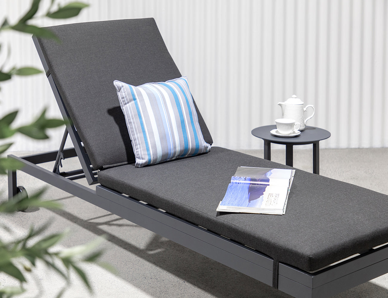 Condor Sunbrella Sun Lounger grey: Dark Grey