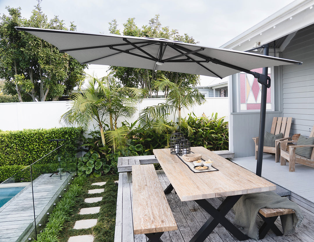 Alabaster 3m Square Cantilever Umbrella colour: Light Grey