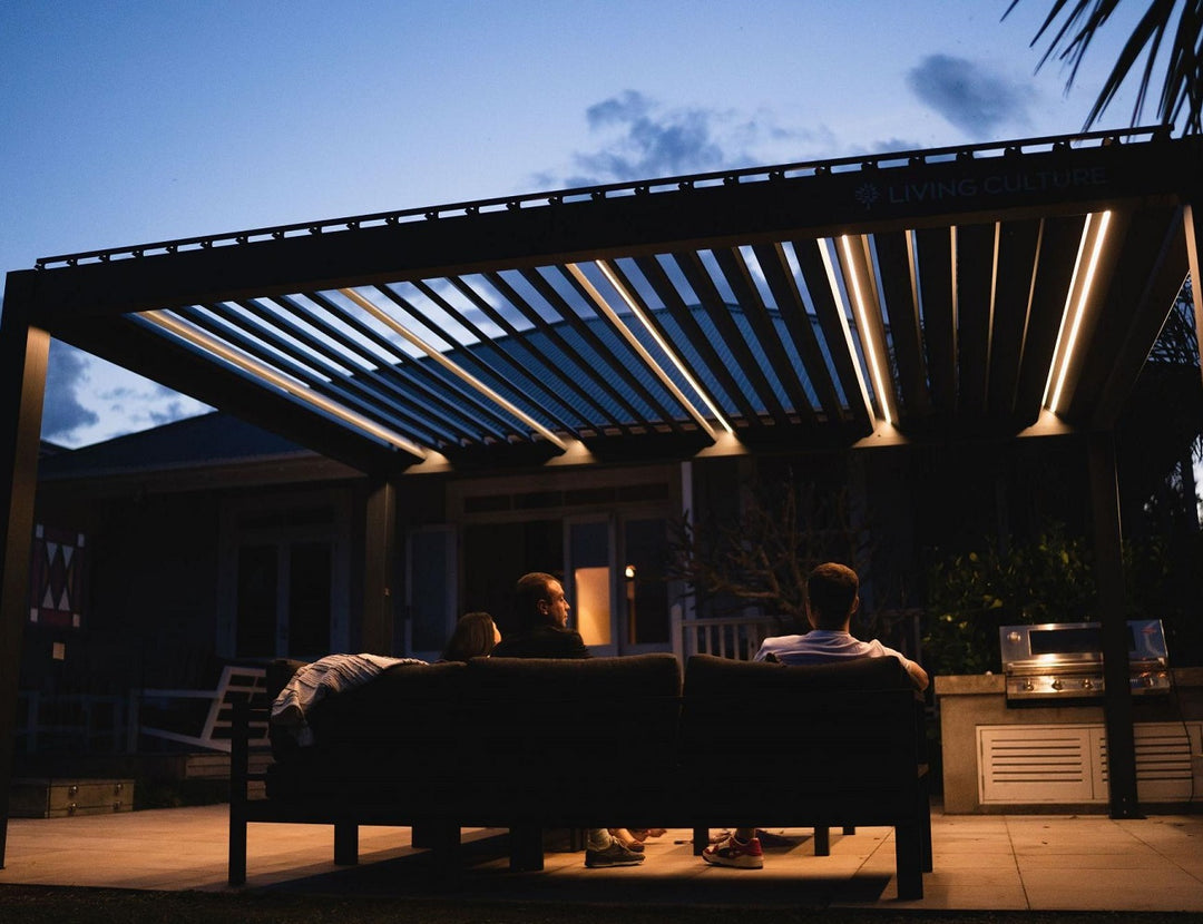 Baltic Motorised Freestanding Louvre Roof Aluminium Pergola Size: 2 x 2m Color: Black