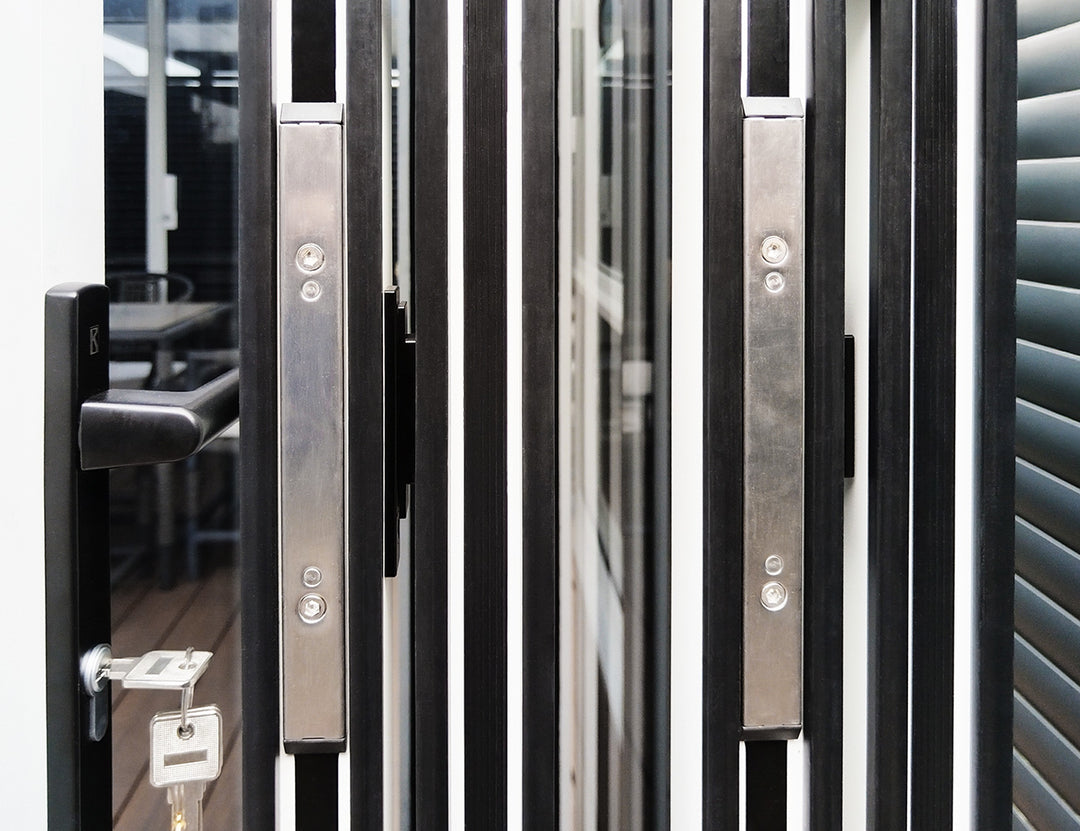 Tasman Freestanding Pergola Bifold Glass Door Size: 3m Color: Black