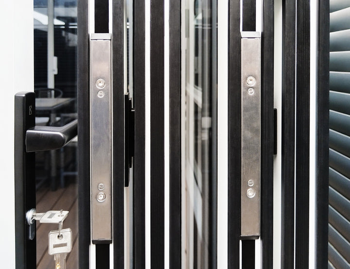 Tasman Freestanding Pergola Bifold Glass Door Size: 3m Color: Black