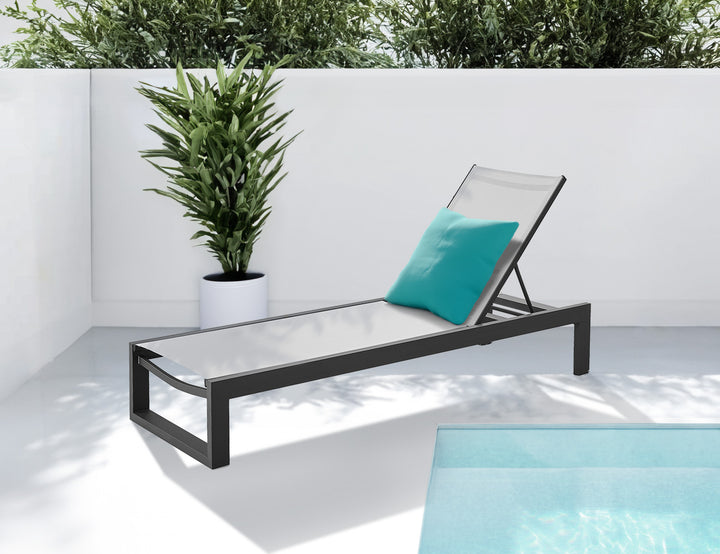 Skylark Batyline Sun Lounger Colour: Grey