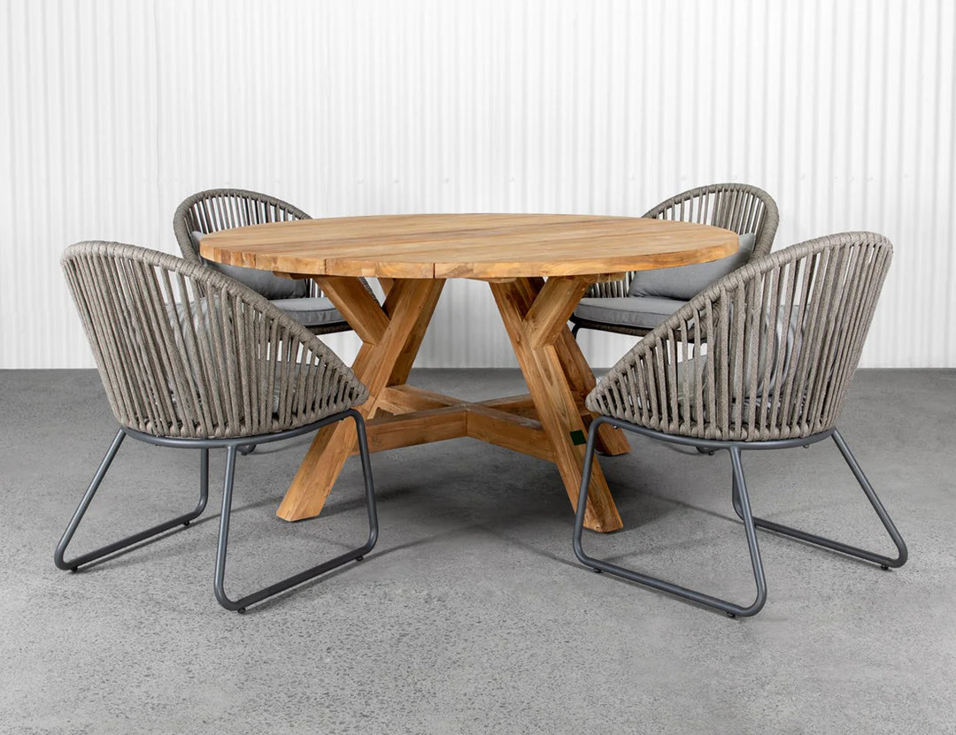 Caturra Teak Round Dining Table size: 160cm