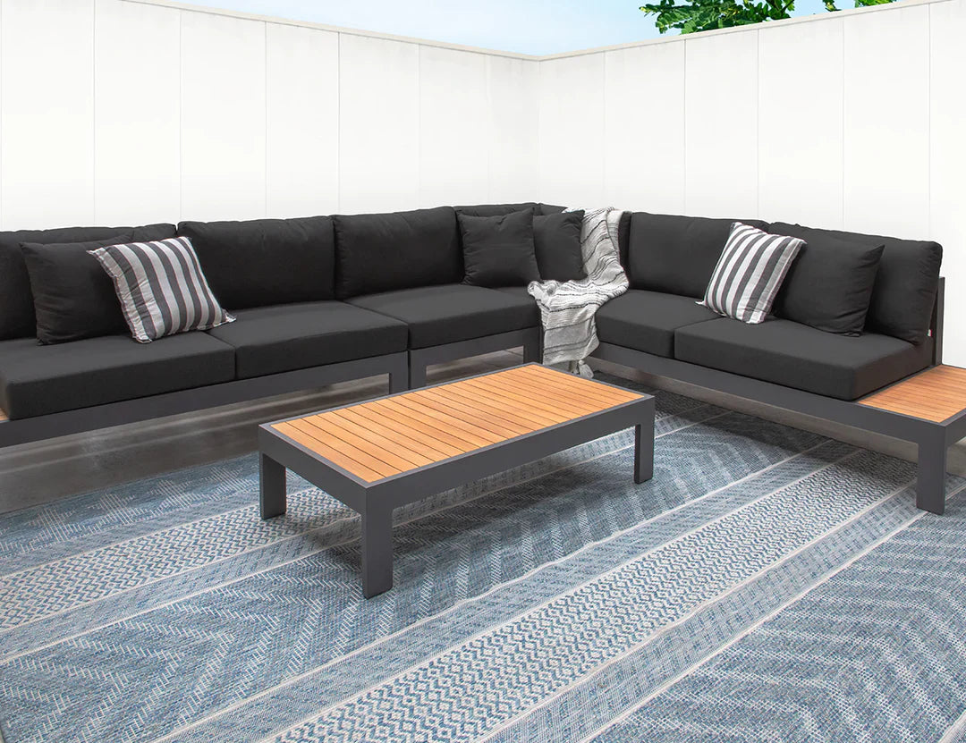Osprey 2.0 Outdoor Sofa Set