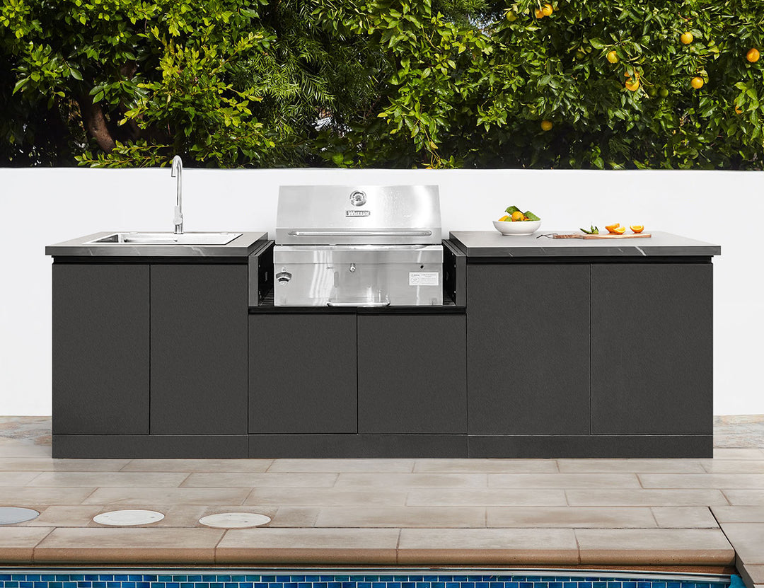 Capricom Outdoor kitchen