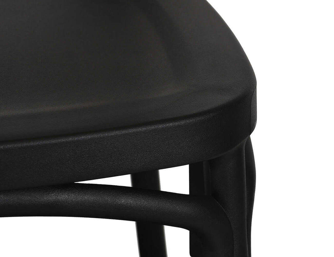 Avis Outdoor Patio Dining Chair - Set of 4