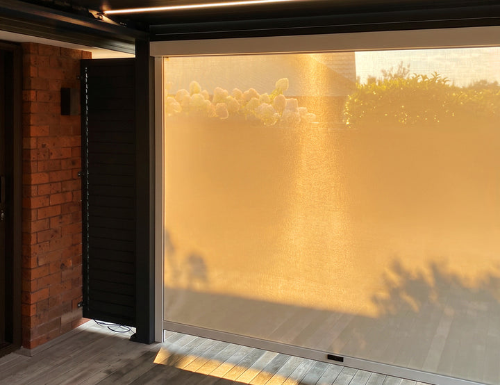 Retractable Shade Blind For Baltic Wall Mounted Pergola 2.0