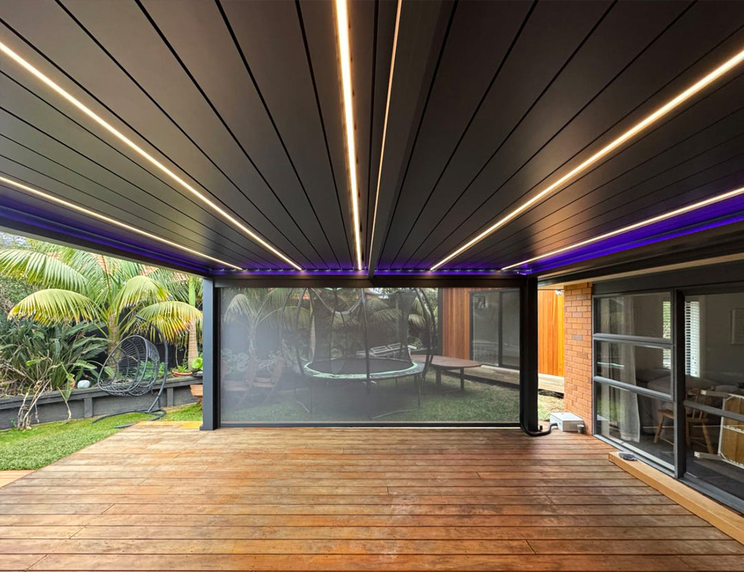 Manual Blind For Pacific Wall Mounted Pergola