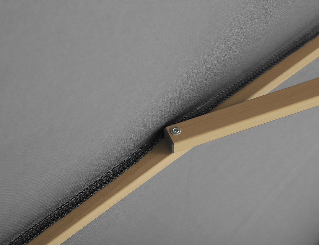 Kryon 2.7m Round Market Umbrella