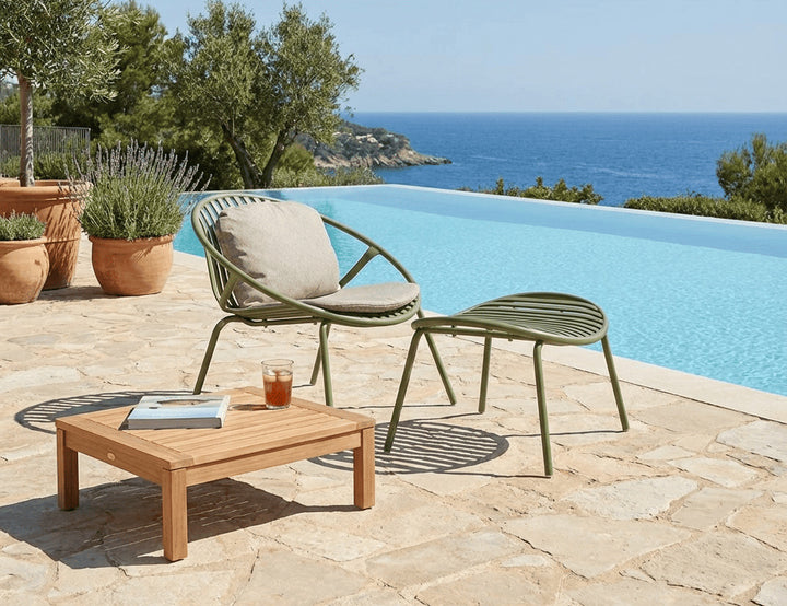 Ample Outdoor Relaxing Chair & Footrest Set