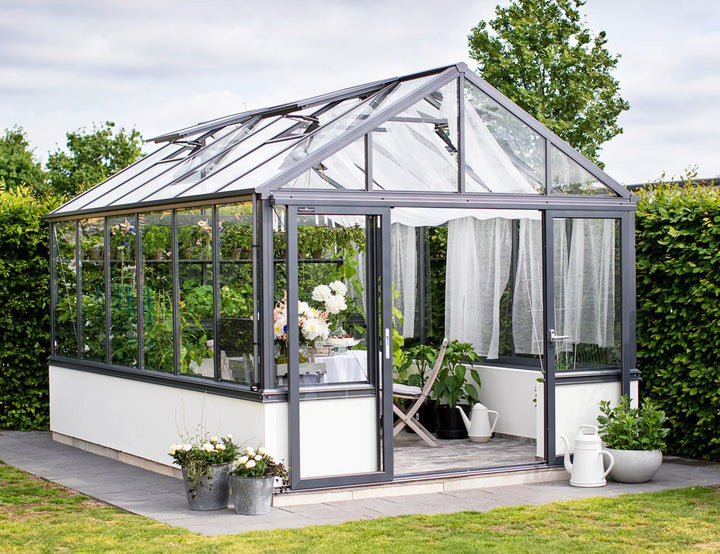 Olympus Terra Glasshouse