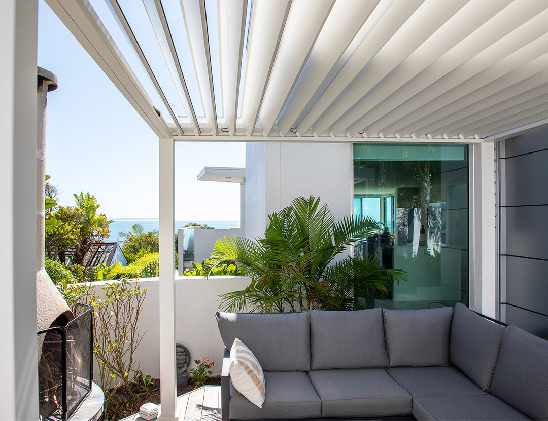 Baltic Motorised  Freestanding  Louvre Roof Aluminium Pergola