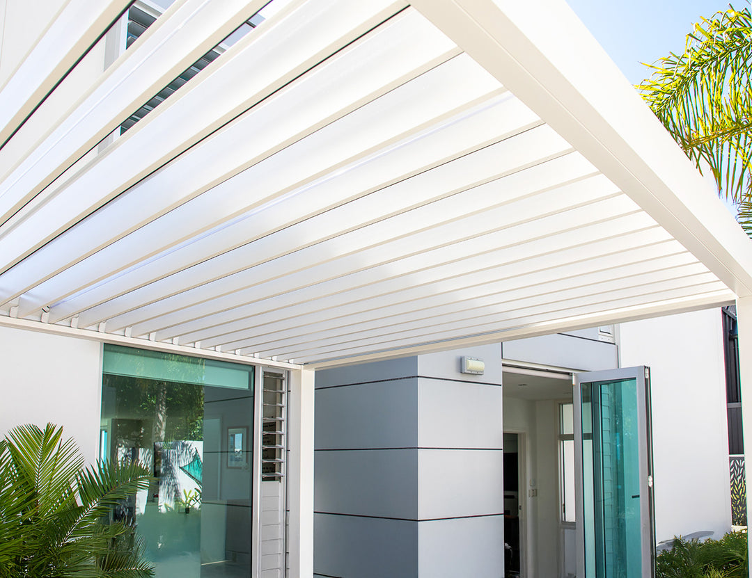 Baltic Motorised  Freestanding  Louvre Roof Aluminium Pergola