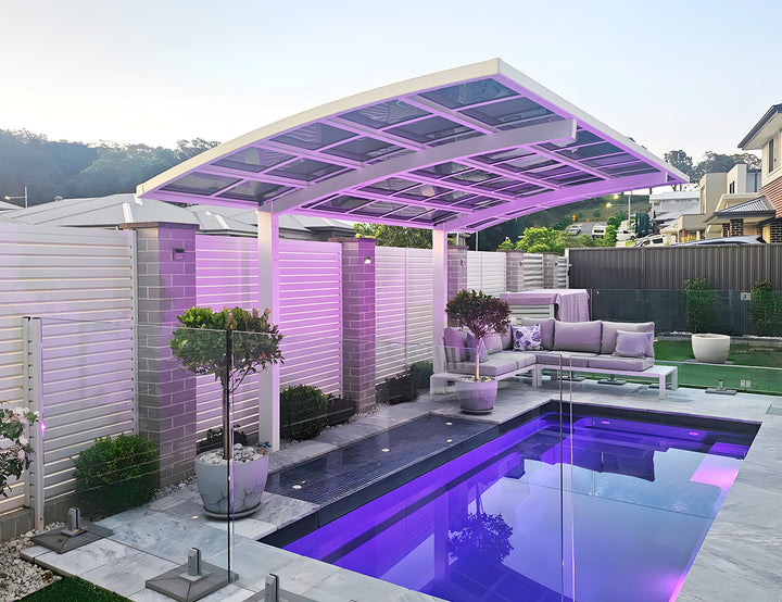 Cantilever Patio Cover 550x 280 x 316cm