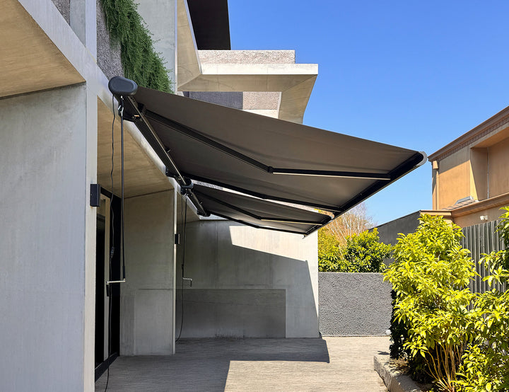 Custom Retractable Awning